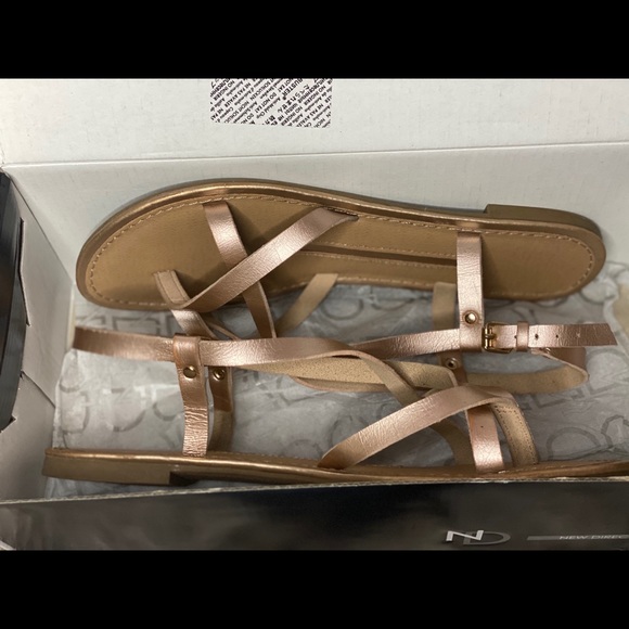 New Direction Sandals!! - Picture 3 of 3